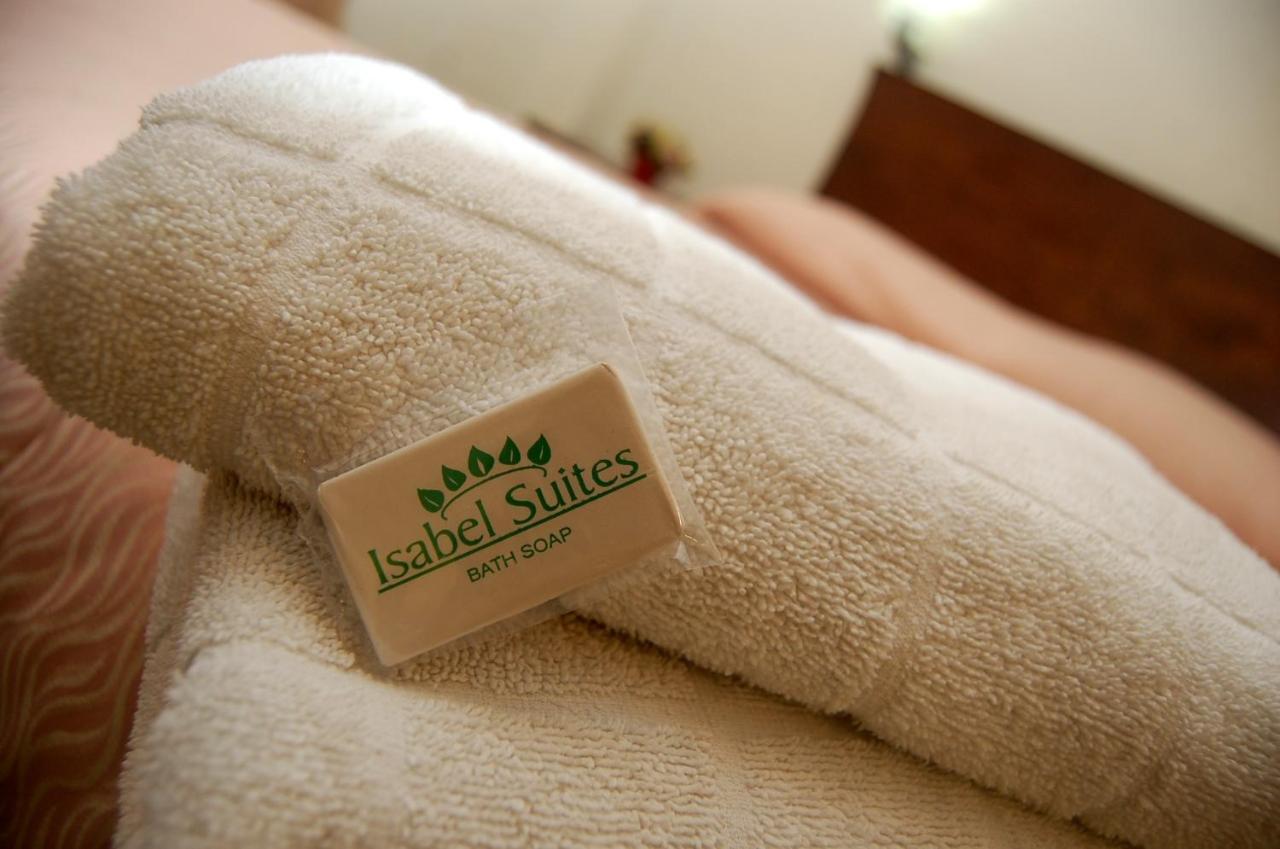 Isabel Suites Laoag Oda fotoğraf